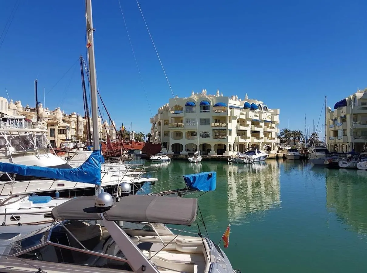 Apartamento Benalmadena Puerto Marina Apartment