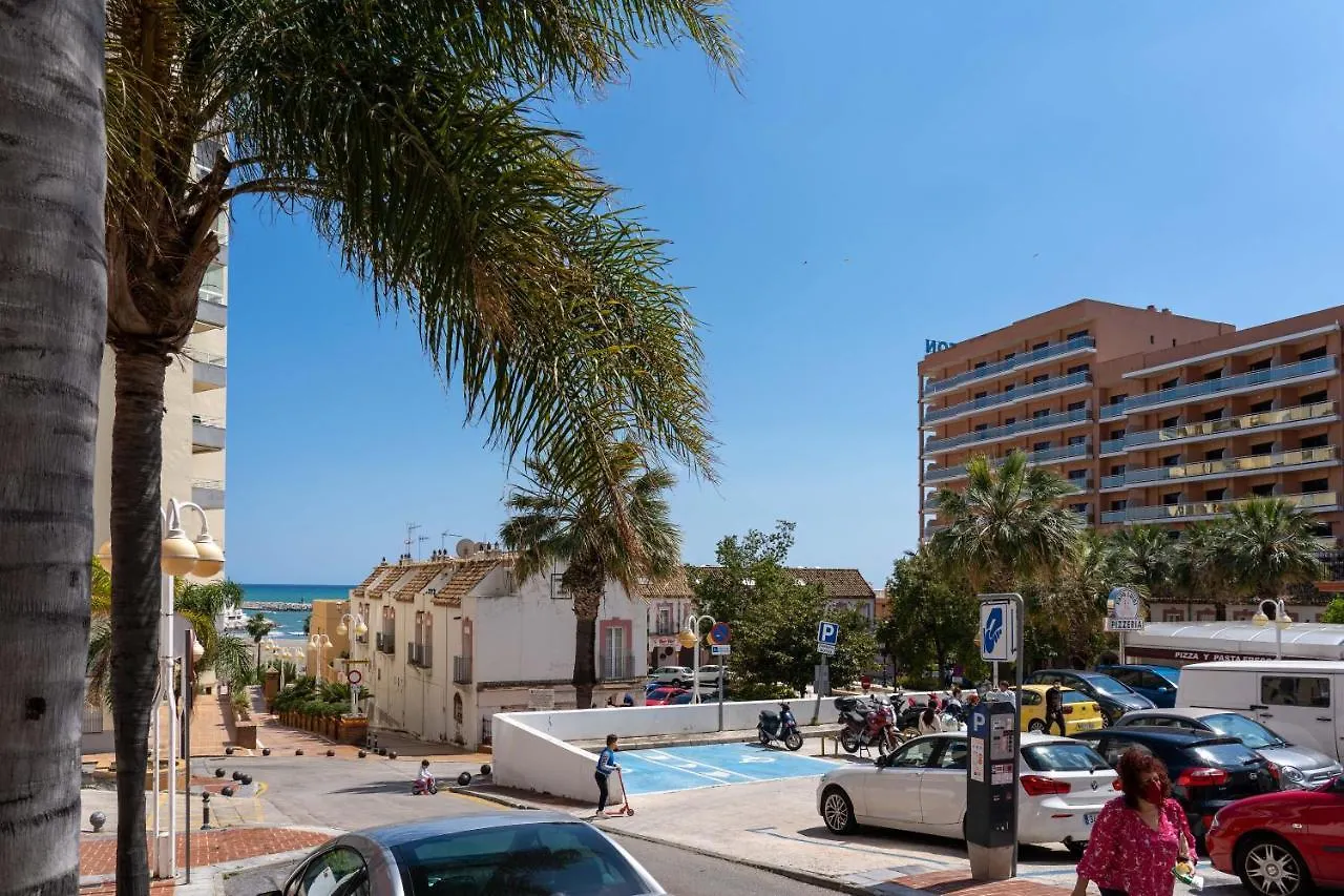 Apartamento Benalmadena Puerto Marina Apartment Spain